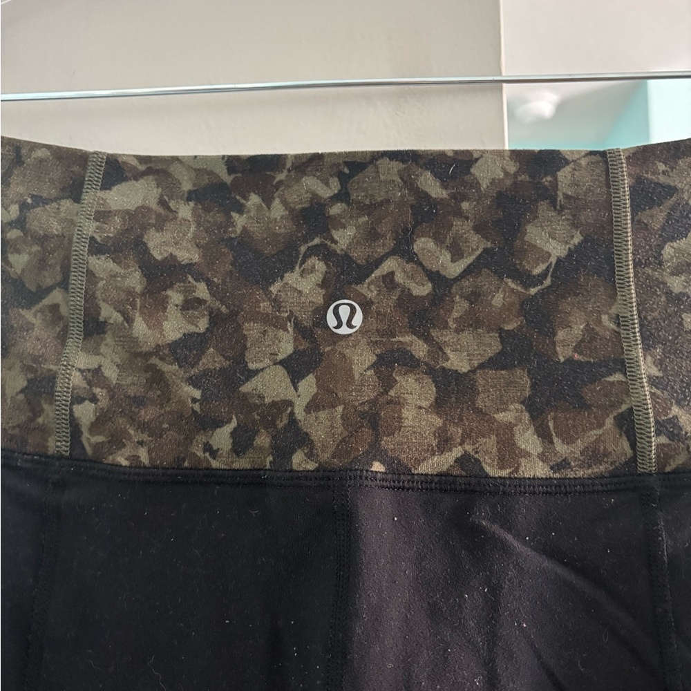 Lululemon Camo Print Leggings